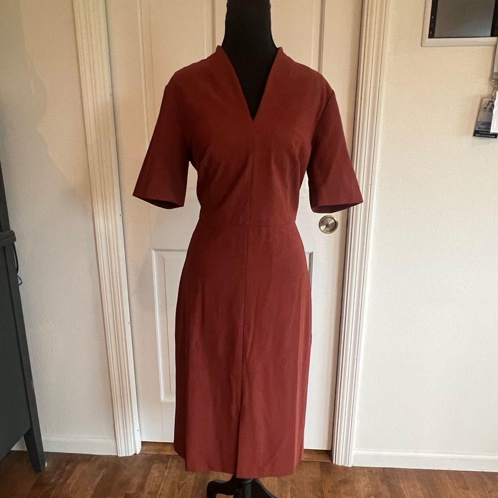 Ann Taylor Rust Midi Dress – Size 8